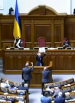 Парубий подписал закон о языке