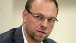 Против Власенко возобновили уголовное дело (+документ)