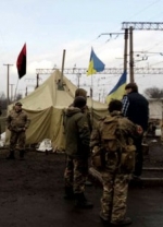 Полиция задержала 37 нападавших на участников блокады (фото)