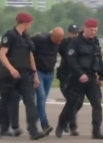 10 руководителей налоговой задержали по подозрению в коррупции (видео)