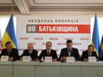 Политический аналитик: Оппозиция хочет заставить власть преступить закон</a>