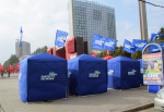Донецкие власти вместо фанатов пустили на митинг Кличко "регионалов"</a>