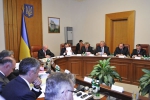 Азаров ждет справедливости со стороны России
