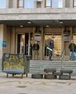 В Славянске неспокойно: активисты пришли с пикетом под горисполком (фото, видео)