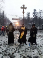 Суд взялся за священнослужителей из-за Автомайдана и молебней на протестах (видео)