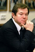 Советник Путина говорит, что в украинском МИД забыли текст договора о дружбе с Россией