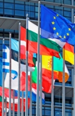 Евросоюз усилил защиту информаторов в резонансных делах