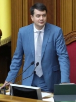 Разумков опровергает значительное повышение зарплат депутатов