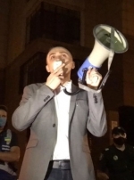 Стерненко говорит, что суд пообещал пересмотреть решение относительно домашнего ареста