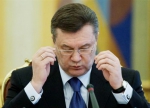 Янукович уволил губернатора и свою советницу, чтобы перевести в Кабмин