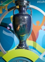 УЕФА перенес Евро-2020 на год из-за коронавируса