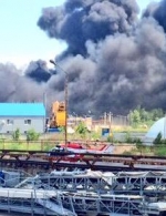 Боеприпасы эвакуированы с территории, прилегающей к горящей нефтебазе