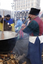 На Майдане празднуют День Святого Николая
