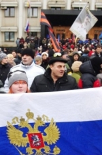 Митингующие взяли штурмом Луганскую облгосадминистрацию