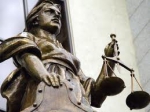 Украинцы массово жалуются на судей, но наказывают одного из 100