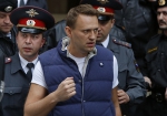 Навального возле Мосгоризбиркома  задержали полицейские