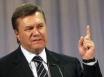 Янукович поздравил и призвал к труду победителей выборов</a>