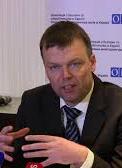 Хуг: Наблюдателям миссии ОБСЕ постоянно мешают работать