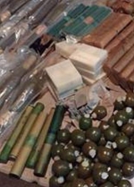 В РФ показали видео боеприпасов, якобы изъятых у "украинских диверсантов" (видео)