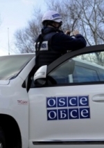 На Донбассе вооруженный наемник не пропустил патруль ОБСЕ