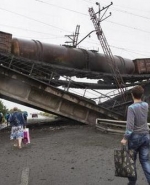 В Запорожской области взорвали мост с поездом