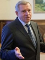 Глава Нацбанка утаил в декларациях целый "букет" имущества