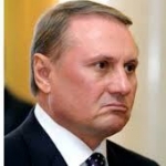 Суд продлил Ефремову меру пресечения до 1 мая