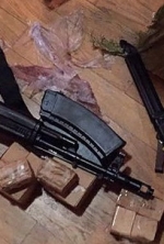 У участника акции на ПП "Шегини" нашли оружие (фото)