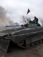 Боевики на Луганщине демонстративно выстроили танки напротив сил АТО