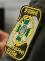 Восьмерым морякам РФ запретили въезд в Украину из-за поездок в Крым