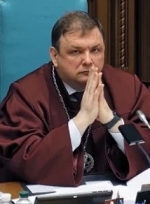 Шевчука восстановили в должности главы Конституционного суда