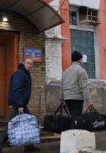 Луганские боевики уже вывезли пленных для обмена (фото)