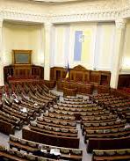 В Украине запретили пропаганду и символику коммунистов и нацистов