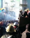 В правительственном квартале горят грузовики и гремят взрывы (фото)