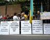 В Нью-Йорке представители диаспоры "потоптались" по Януковичу</a>