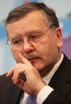 Депутат Анатолий Гриценко убежден, что власть ответит за жестокость и убийства