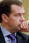 Медведев подписал постановление о пошлинах на украинские товары