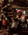 Пожар в Одессе: под завалами обнаружили еще одно тело, 12 пропавших до сих пор ищут (видео)