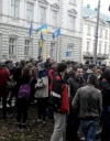 Митингующие перекрыли Януковичу все выезды из Администрации Президента