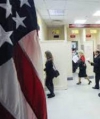 Москвичи возмущены новыми правилами безопасности в посольстве США в России