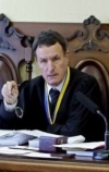Сына экс-главы Апелляционного суда посадили под арест (видео)
