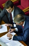 БПП и "Батькивщина" договариваются в парламенте о том, кто будет контролировать областные советы по стране (фото)