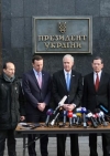 Сенаторы США пообещали в Киеве продвигать идею увеличения помощи Украине (фото)