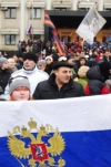 Митингующие взяли штурмом Луганскую облгосадминистрацию