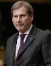 Еврокомиссар Хан призвал наказать виновников нападений на активистов в Украине