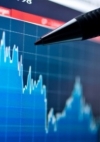 Повышение зарплат учителям приведет к росту инфляции - экономисты
