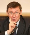 Луценко советует оппозиции учесть мнение Порошенко при выборе единого кандидата в президенты