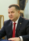 Рада не уволила Полторака с должности министра обороны