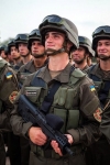 Руководители государства поздравили украинских воинов с Днем Нацгварди