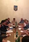Гройсман встретился с протестующими от профсоюзов